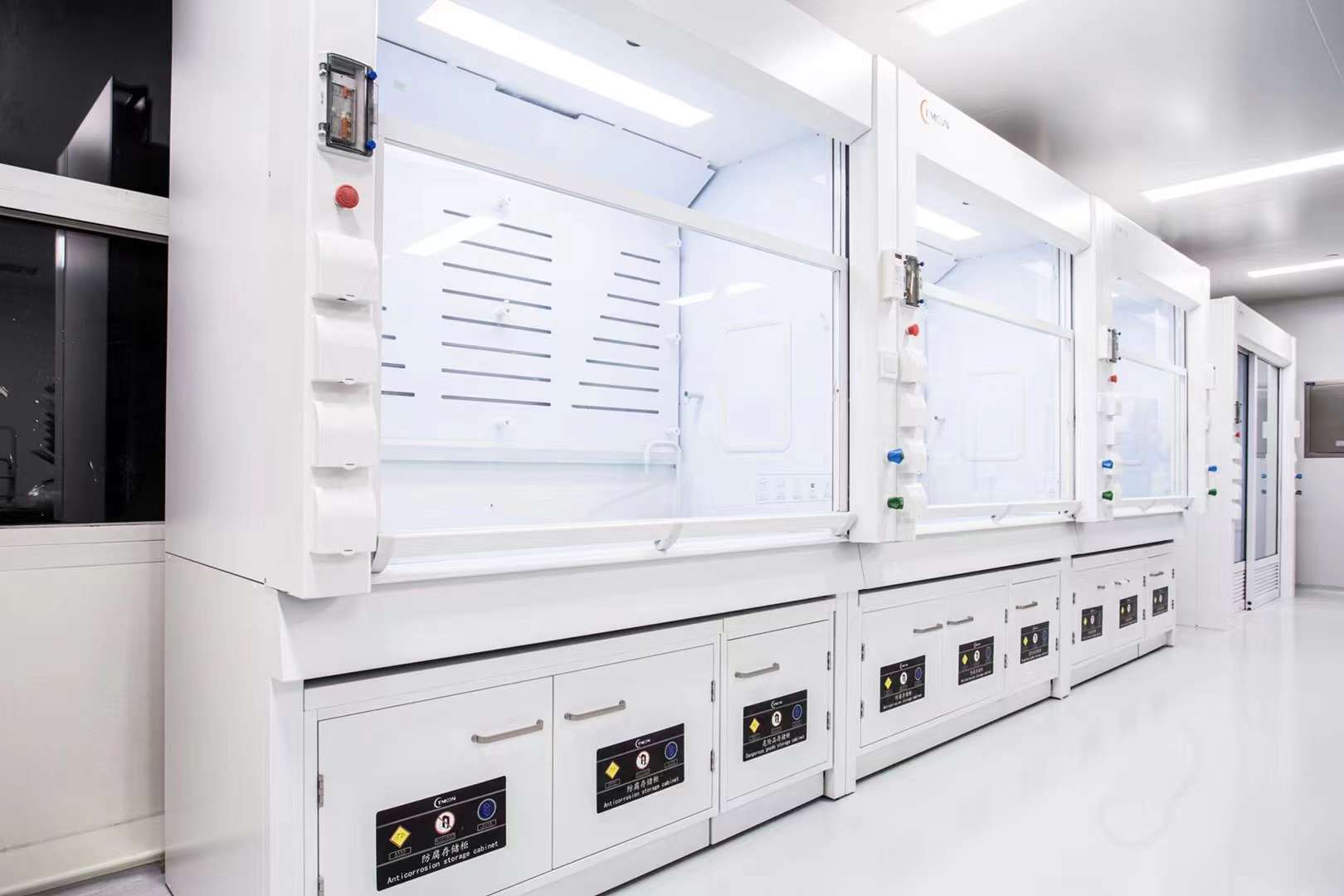 通風櫥選購時需要注意的幾個因素